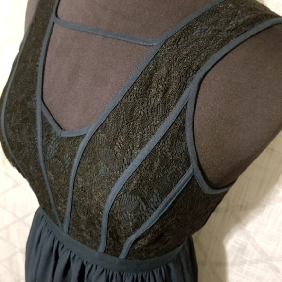 BCBGeneration Dress Womens Size 2 Maxi Boho Blue Black Lace - Picture 4 of 9